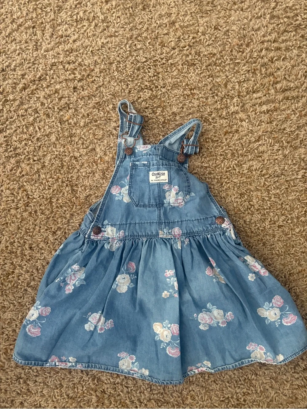 Girls lot of Oshkosh dresses, size 4T